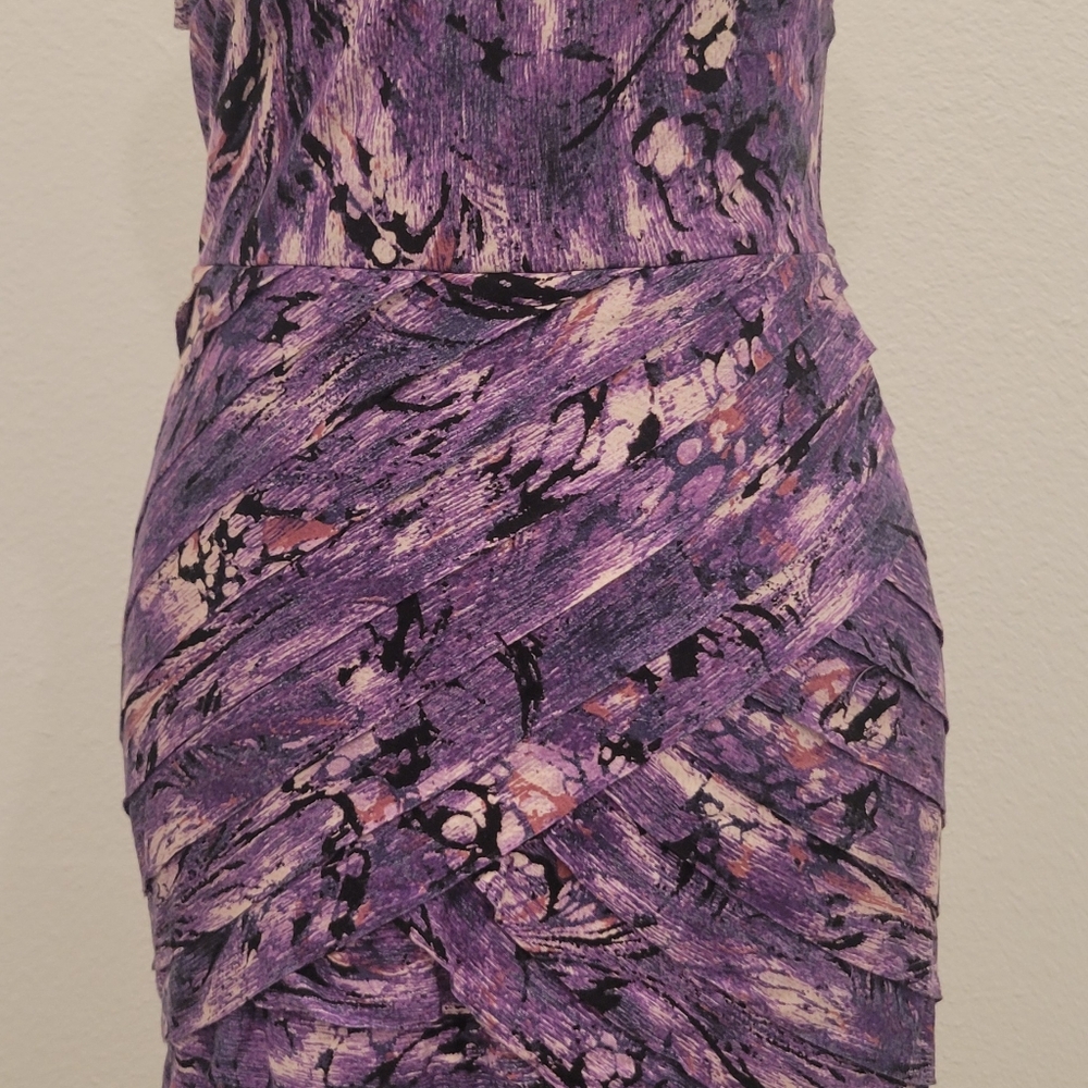 Size M Purple Guess dress